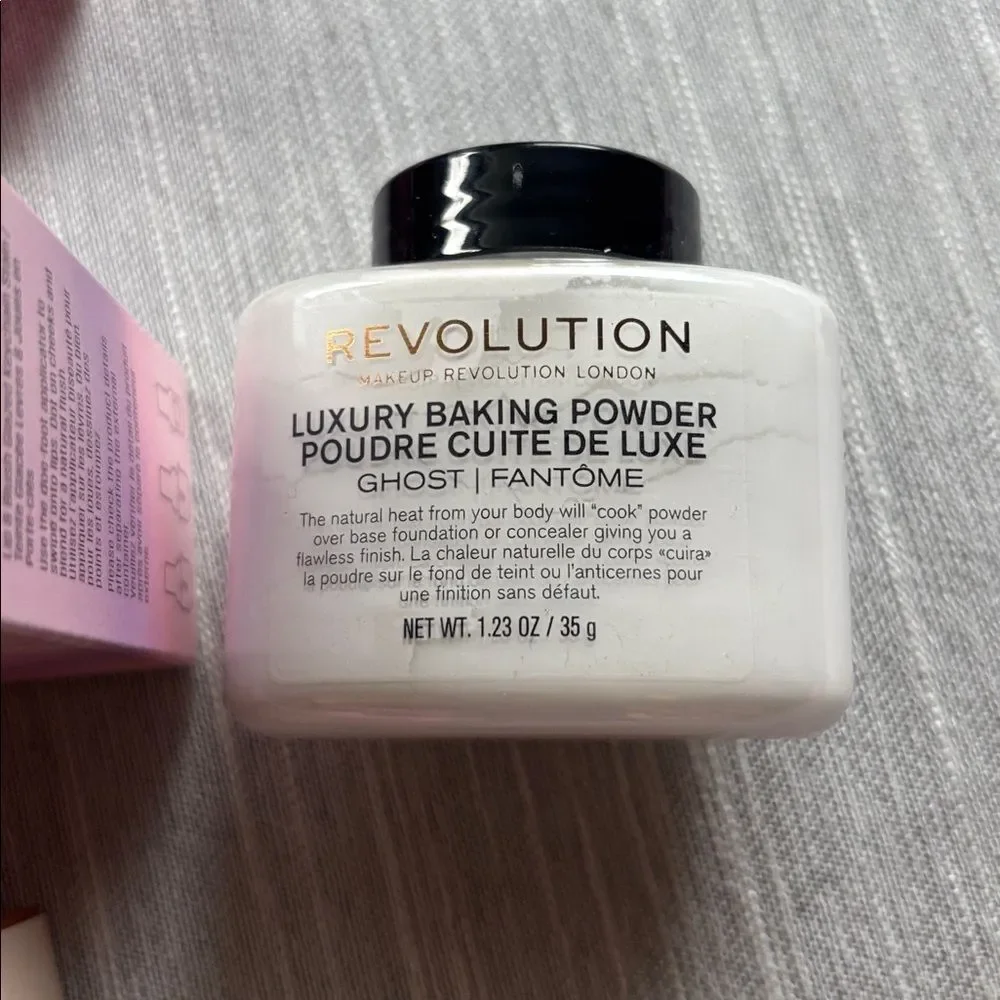 NWT New Light - Jeffree Star Revolution Kaja Makeup Bundle of 8 Items Light
